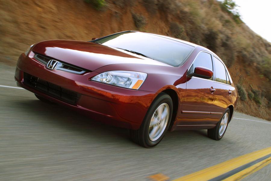  Honda Accord 2003 года  (US) (фото 29 из 43)